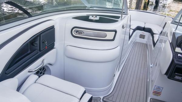 Crownline 265 SS Surf