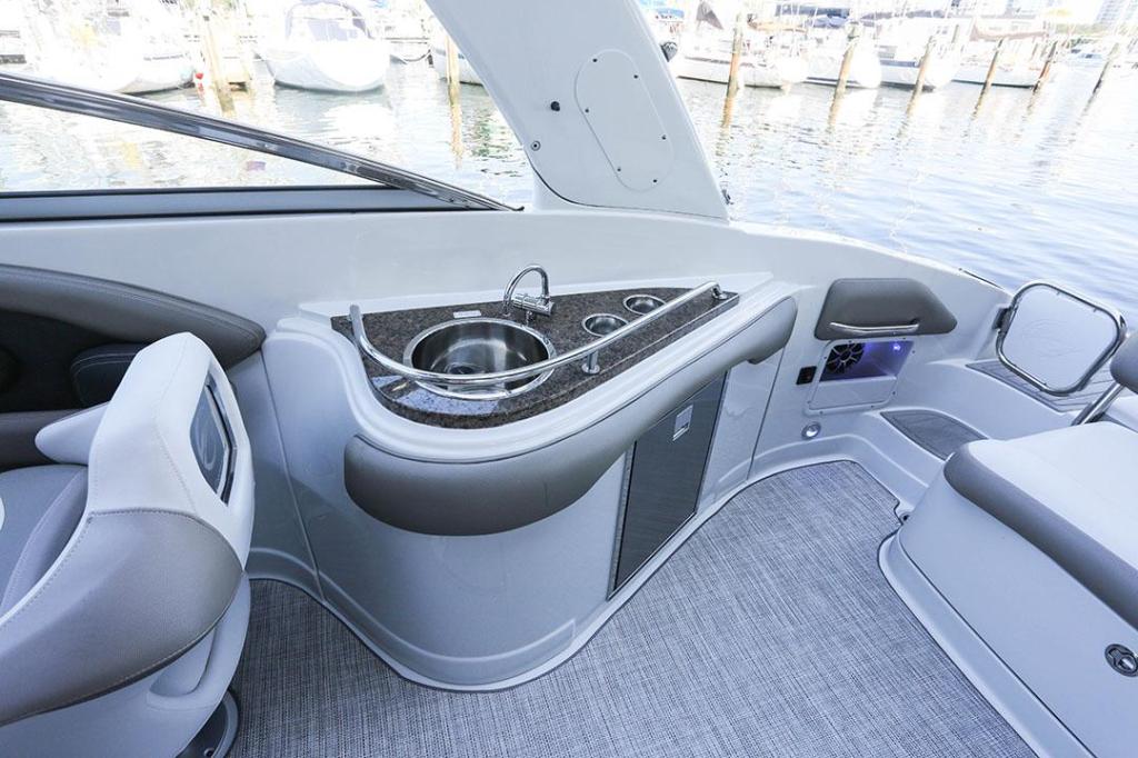 Crownline Cross Sport 280 XSS