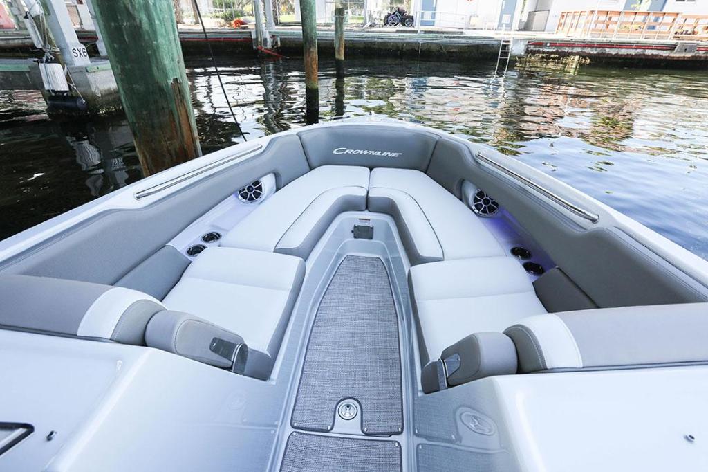 Crownline Cross Sport 290 XSS