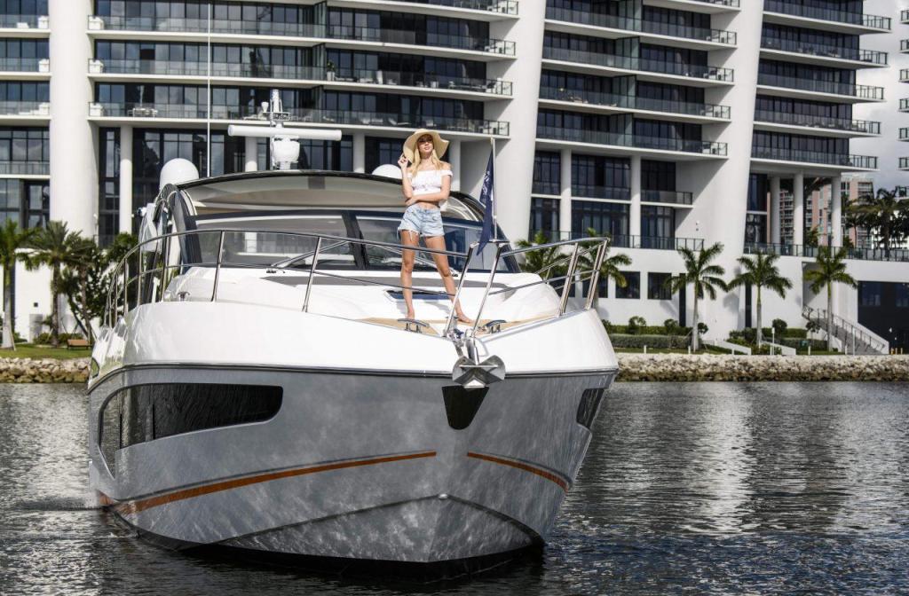 Sunseeker Predator 60 EVO