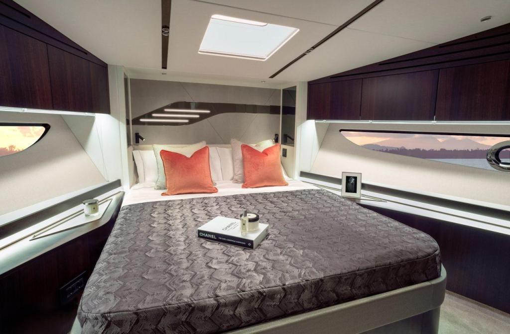 Sunseeker Predator 60 EVO