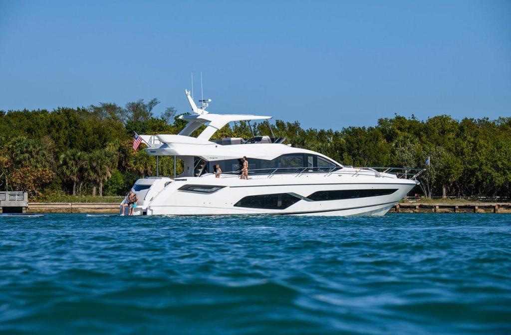 Sunseeker Manhattan 68
