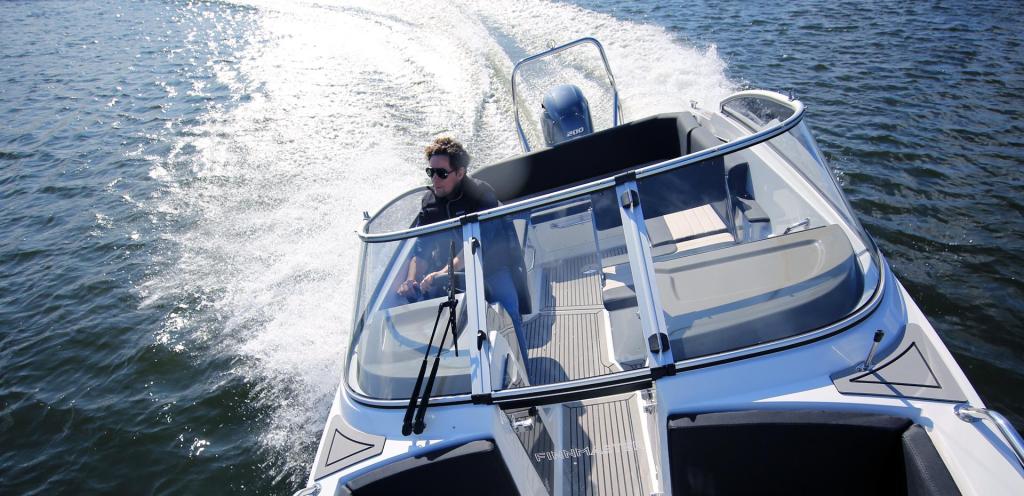 Finnmaster Bow Rider R6
