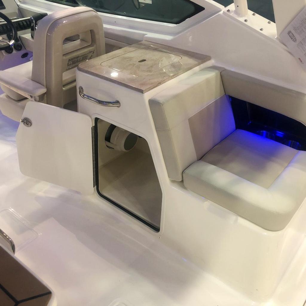 Boston Whaler 280 Vantage