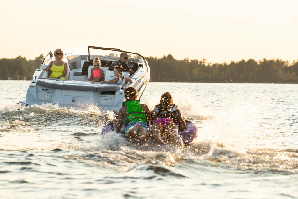 Glastron GTD 245 Surf