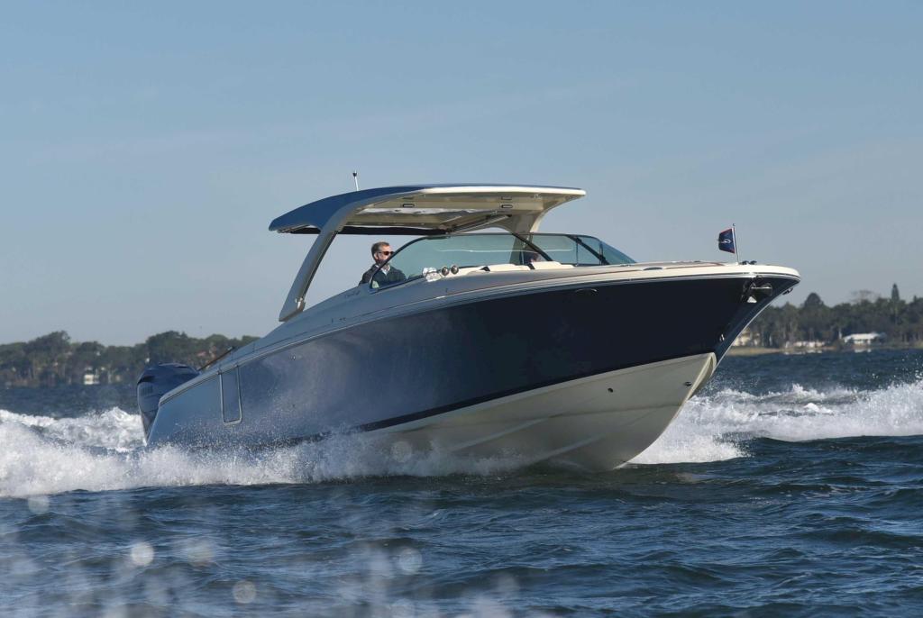 Chris Craft Launch 35 GT