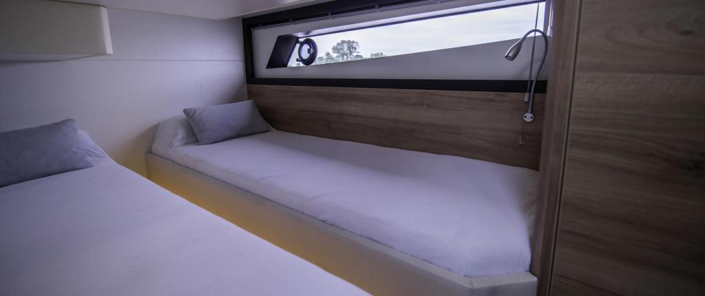 Boarnstream 1280 Elegance