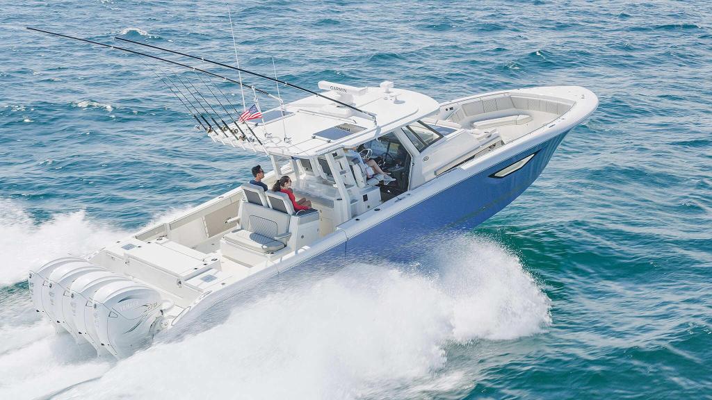 Pursuit Sport S 428