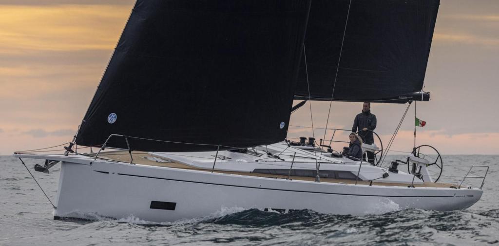 Grand Soleil GS 44