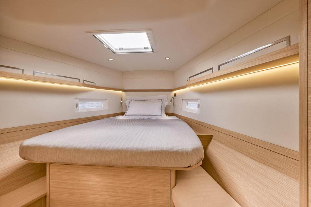 Grand Soleil GS 44