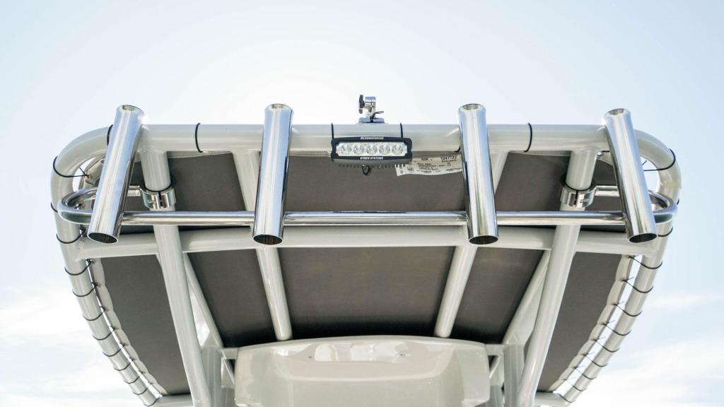 Crownline Finseeker 220 CC