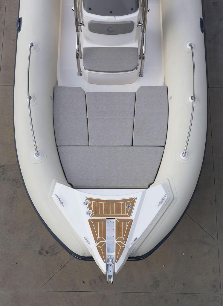 Capelli Tempest 750 Luxe