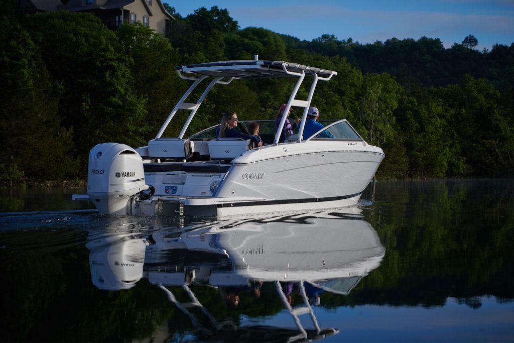 Cobalt R6 Outboard