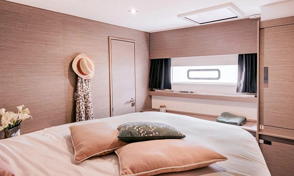 Fountaine Pajot Aura 51