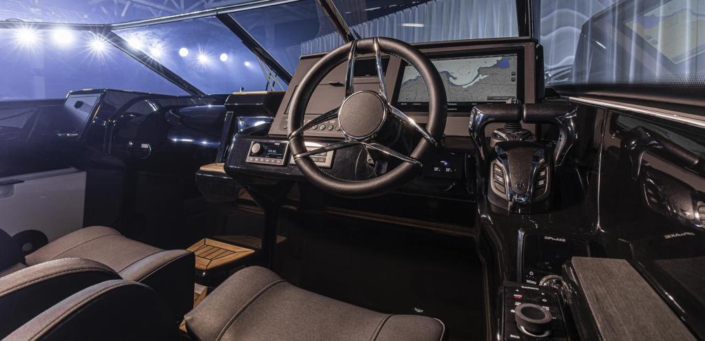 Finnmaster Cruiser Boat T9