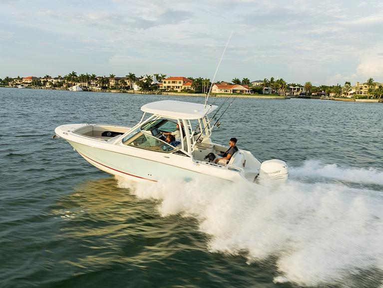 Boston Whaler 240 Vantage