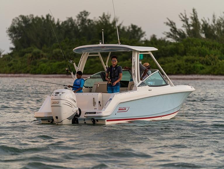 Boston Whaler 240 Vantage