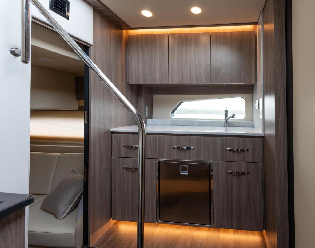 Regal 42 FXO