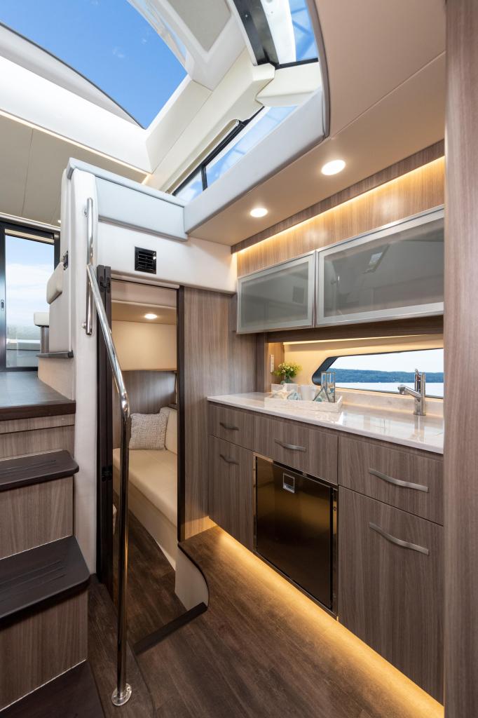 Regal 42 FXO