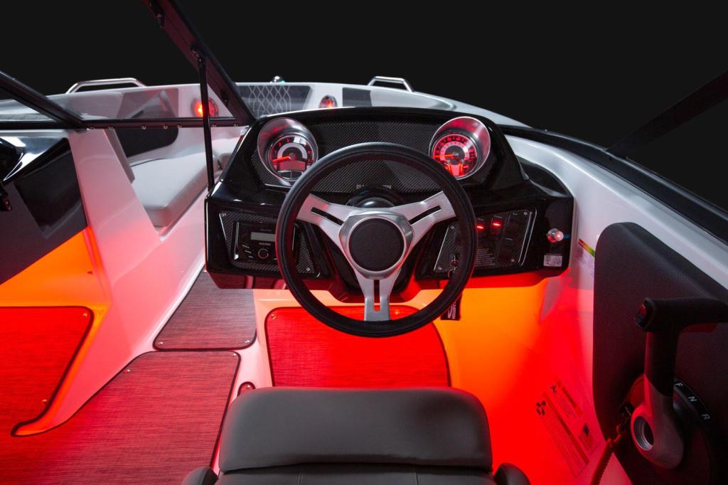 Glastron GX 195