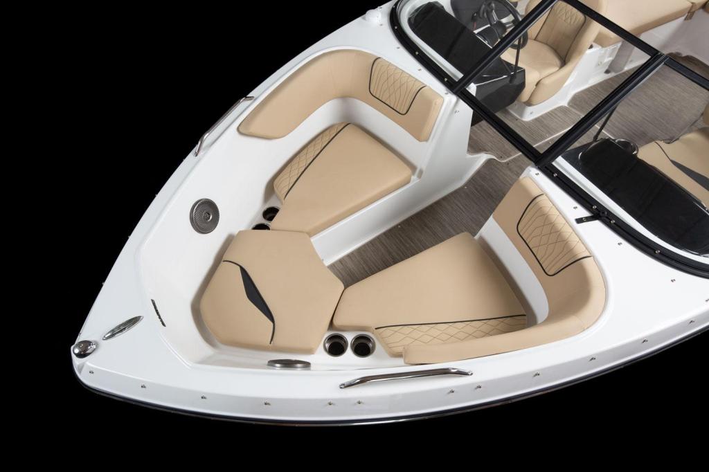 Glastron GX 210