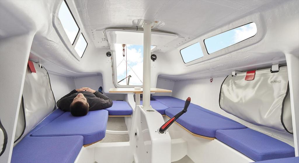 Beneteau First 24 SE