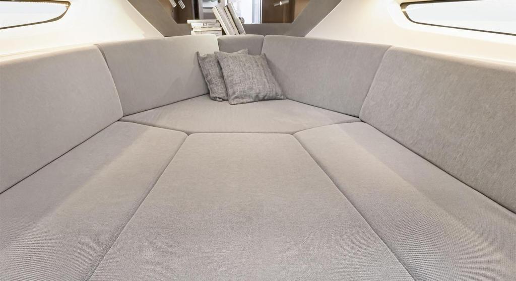 Beneteau Gran Turismo 32