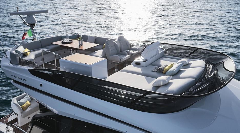 Azimut Flybridge 53