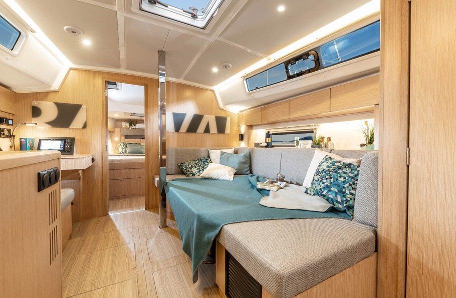 Bavaria C42