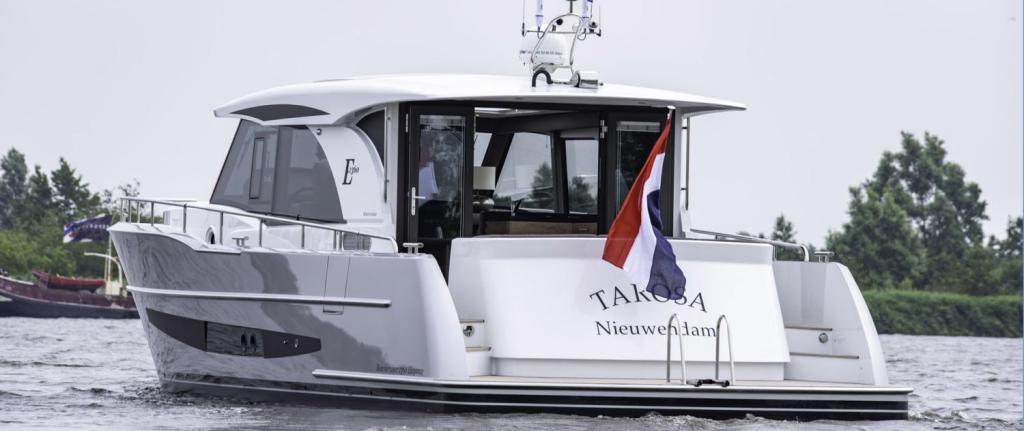 Boarnstream 1360 Elegance Express