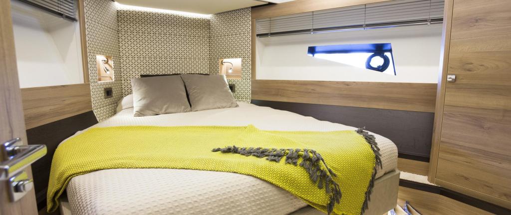 Boarnstream 1670 Elegance