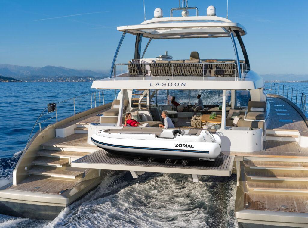 Zodiac eJET 450