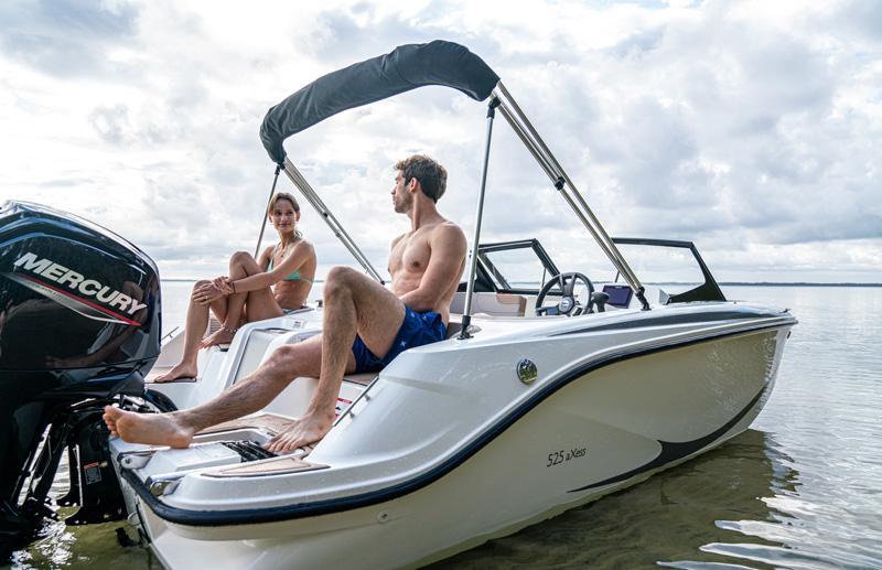 Quicksilver 525 aXess