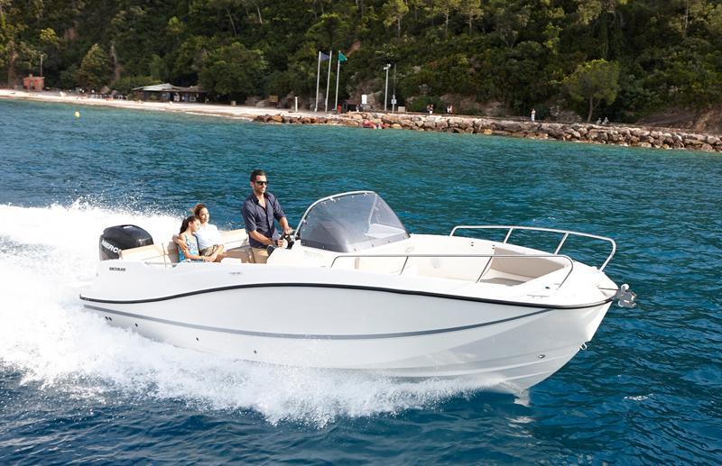 Quicksilver Activ 755 Open