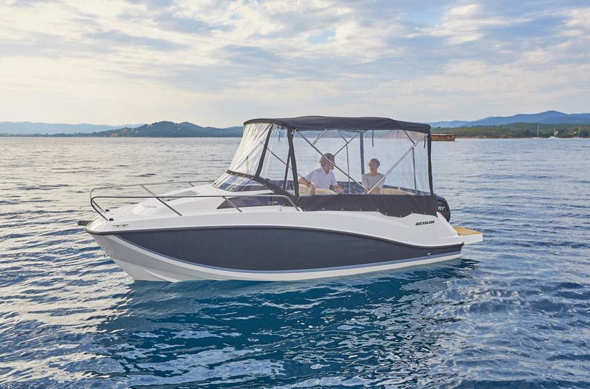Quicksilver Activ 555 Cabin