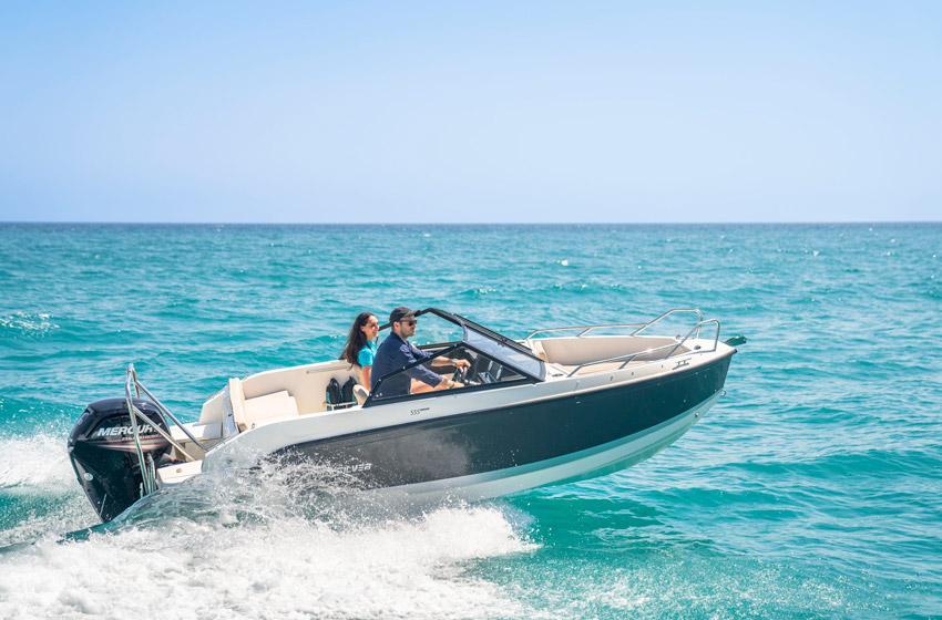 Quicksilver Activ 555 Bowrider