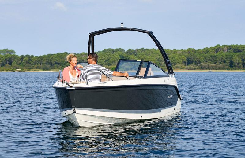 Quicksilver Activ 605 Bowrider