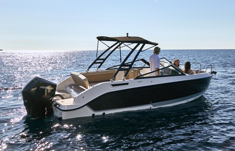 Quicksilver Activ 675 Bowrider