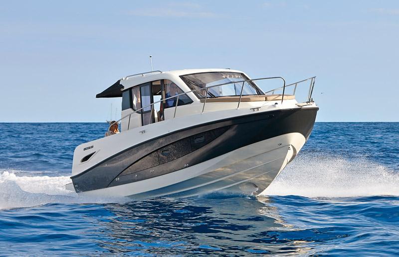 Quicksilver Activ 905 Weekend