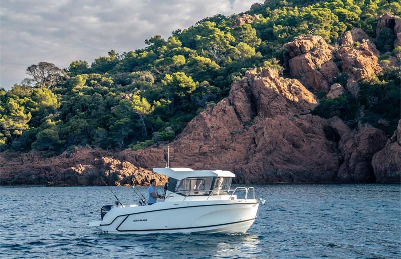 Quicksilver 625 Pilothouse