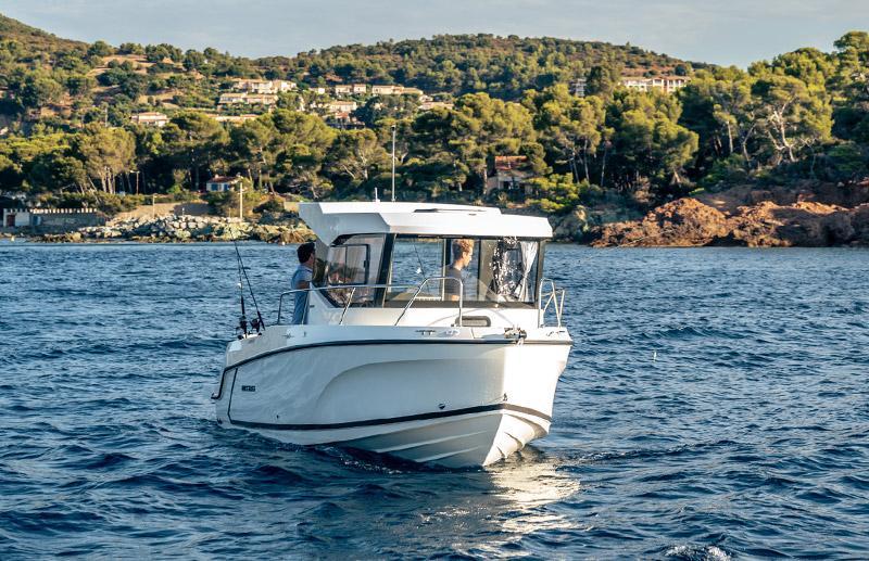 Quicksilver 625 Pilothouse