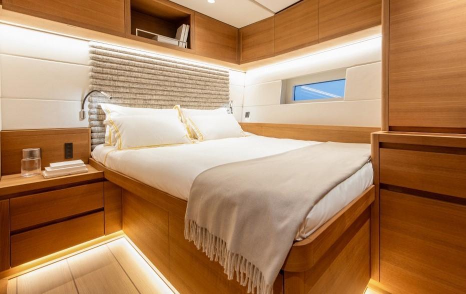 Grand Soleil 72 LC