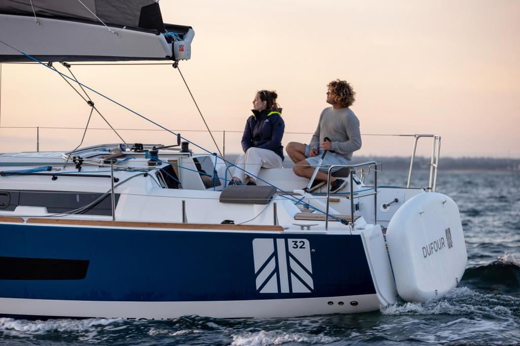 Dufour 32