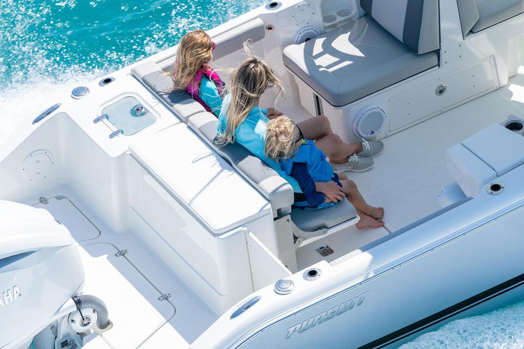 Pursuit Dual Console DC 246