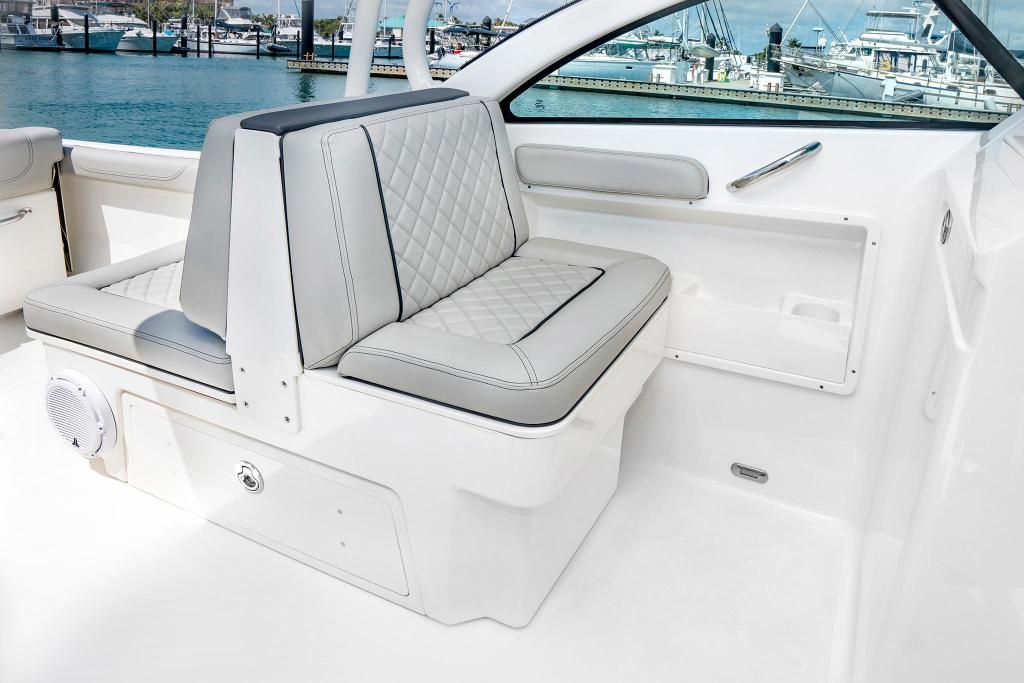 Pursuit Dual Console DC 246