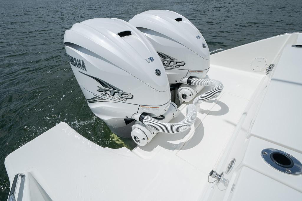 Pursuit Sport S 358