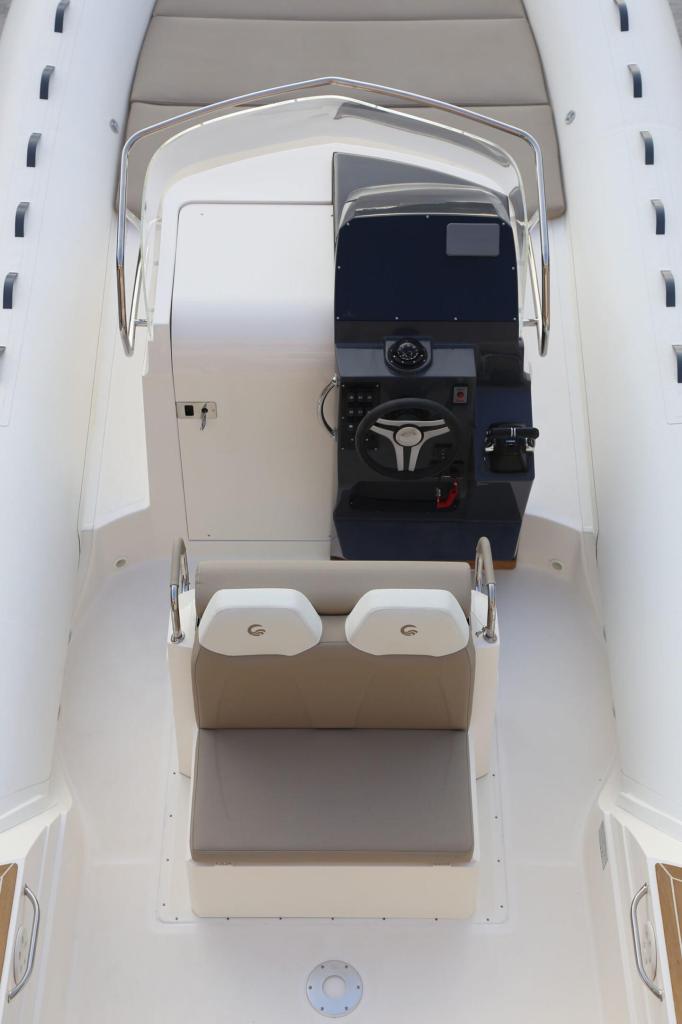 Capelli Tempest 850 Open