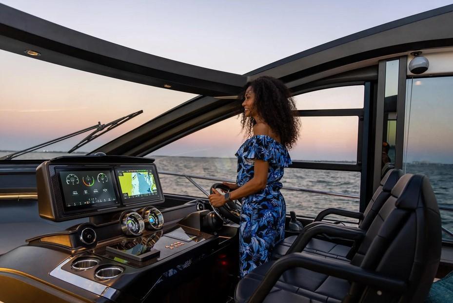 Sunseeker Predator 65