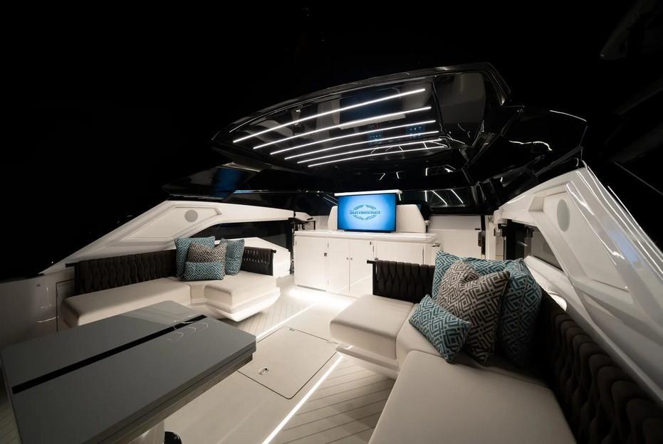 Sunseeker Superhawk 55