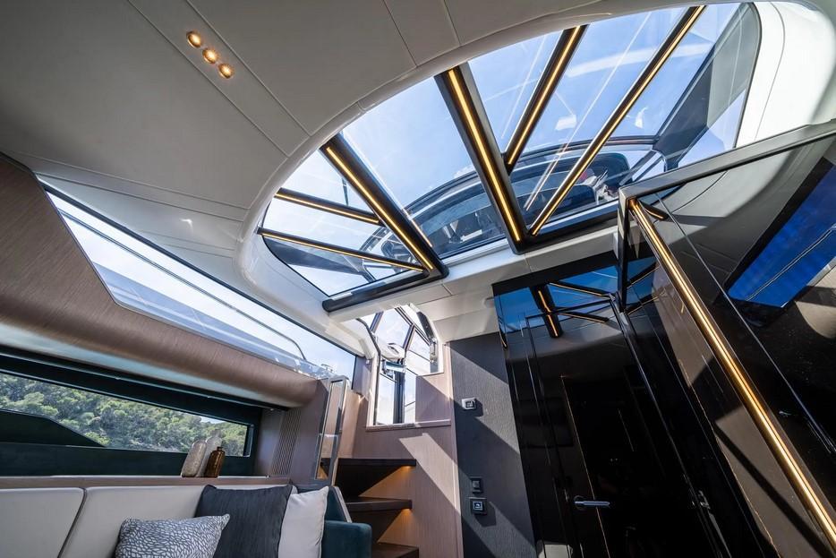 Sunseeker Superhawk 55